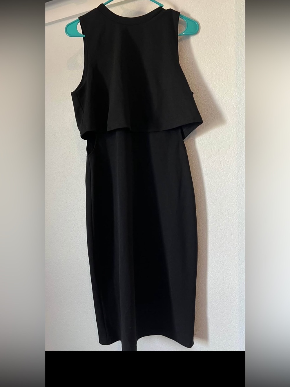 Classic Black Sleeveless Layered Midi Dress